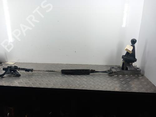 Used Gear lever VW TOURAN (1T1, 1T2) 1.9 TDI (105 hp) 32284030