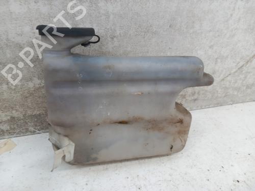Used Windscreen washer tank Windscreen washer tank 28738338 28738338