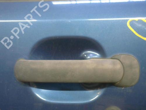Used Front left exterior door handle NISSAN TERRANO II (R20) 2.7 TDi 4WD (125 hp) 28765595