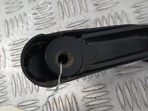 Used Front windshield wiper arm Front windshield wiper arm FORD MONDEO III (B5Y) 1.8 16V (125 hp) 40242138 40242138