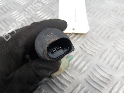 Used Washer pump Washer pump SEAT INCA (6K9) 1.9 SDI (64 hp) 28757365 28757365