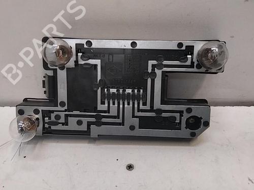 Used Lamp holder RENAULT CLIO I (B/C57_, 5/357_) 1.9 D (B/C/S576, B/C/S57L) (64 hp) 28748775