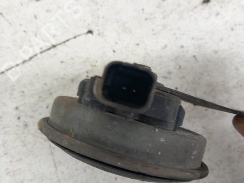 horn-citroen-c4-cactus-2014-28737642 main image