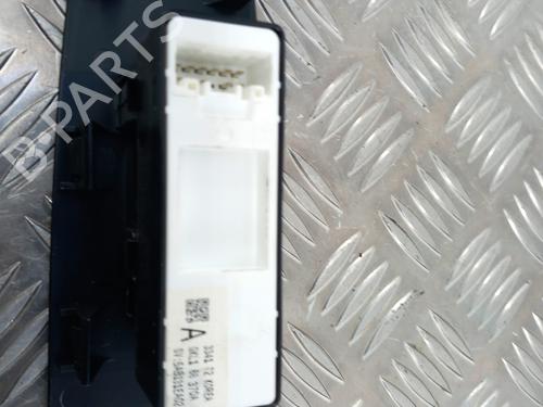 Right front window switch MAZDA 6 Saloon (GJ, GL) 2.2 D (GJ2FP, GJ1021, GJ1022, GL1021) | BP28739423I26 - Image 2