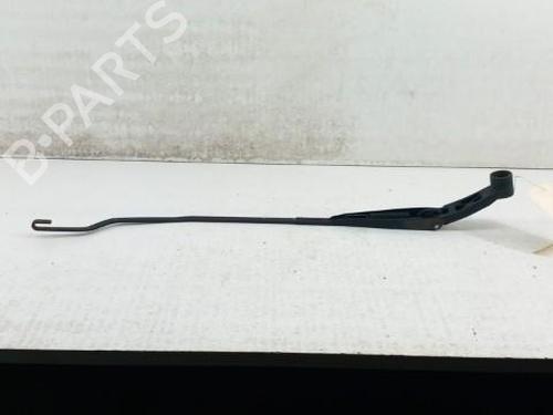 Used Front windshield wiper arm HYUNDAI i20 I (PB, PBT) 1.4 CRDi (75 hp) 28784251