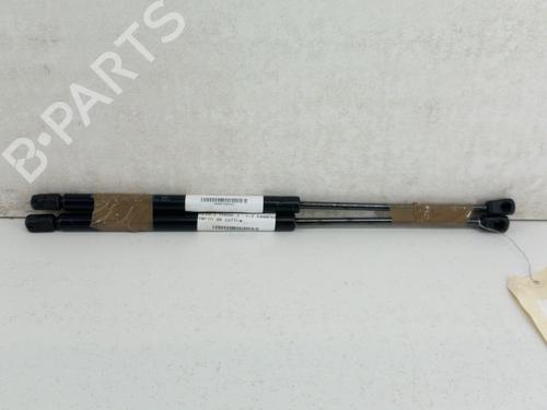 Used Tailgate lift support RENAULT CLIO I (B/C57_, 5/357_) 1.2 (B/C/S57A, B/C57S, 5/357F, 5/357J, 5/357L, 5/357R) (58 hp) 28762030