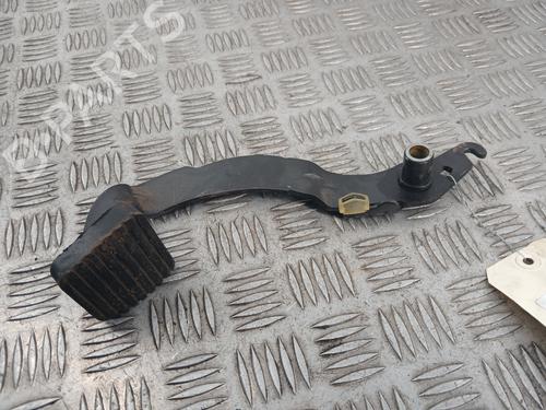 Used Clutch pedal Clutch pedal PEUGEOT 206 Hatchback (2A/C) [1998-2012] 33534117 33534117