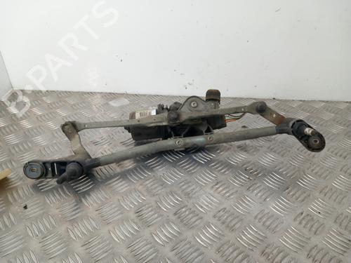 Used Front wiper motor RENAULT CLIO III (BR0/1, CR0/1) 1.5 dCi (BR17, CR17) (86 hp) 30706569