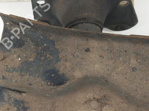 Used Rear bumper reinforcement FORD MONDEO III (B5Y) 2.0 16V TDDi / TDCi (115 hp) 28750865