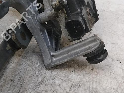 Used Front wiper motor Front wiper motor TOYOTA RAV 4 III (_A3_) 2.2 D 4WD (ALA30_, ALA30R) (136 hp) 28752136 28752136