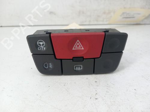 Used Warning switch FIAT PANDA (169_) 1.2 (169.AXB11, 169.AXB1A) (60 hp) 28734374