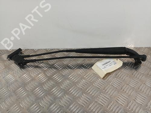 Used Front windshield wiper arm TOYOTA AYGO (_B4_) 1.0 (KGB40) (69 hp) 28745271