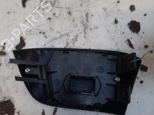 Forlygtekontakt Forlygtekontakt FIAT STILO (192_) 1.9 D Multijet (120 hp) 28791029 28791029