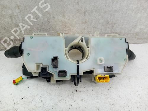 Used Steering column stalk Steering column stalk RENAULT MEGANE III Grandtour (KZ0/1) 1.5 dCi (KZ09, KZ0D, KZ1G, KZ29, KZ14, KZ1W, KZ10, KZ1F,... (110 hp) 28734708 28734708