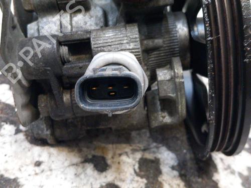 Used Steering pump TOYOTA YARIS (_P1_) 1.5 (NCP13_, NCP13R) (105 hp) 28778429