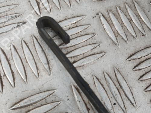 front-windshield-wiper-arm-smart-fortwo-coupe-450-2004-2005-2006-2007-32441854 main image