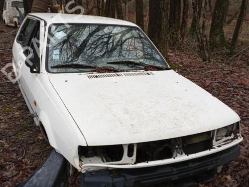 Used Parts VW POLO II (86C, 80)  1.0 Cat  4032610