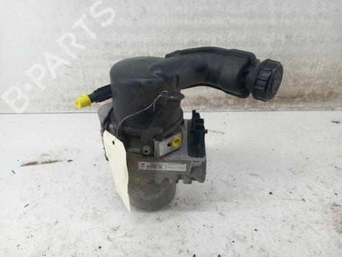 Used Steering pump Steering pump PEUGEOT 508 I (8D_) 2.0 BlueHDi 180 (180 hp) 28733841 28733841