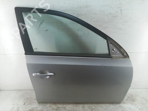 Used Right front door HYUNDAI i30 (FD) 1.6 CRDi (90 hp) 28734096