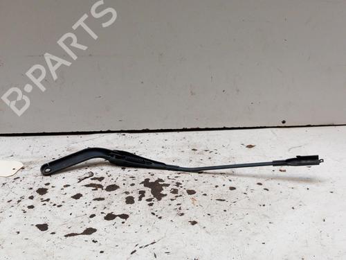 Front windshield wiper arm BMW 1 (E87) 118 d | BP28767073C143