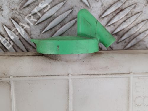 Used Expansion tank Expansion tank OPEL AGILA B (H08) 1.0 (F68) (65 hp) 33534057 33534057