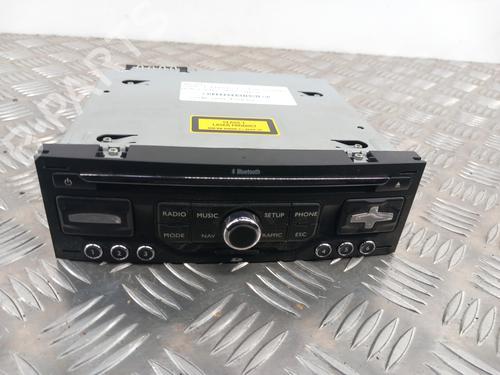 Used Radio PEUGEOT 5008 (0U_, 0E_) 1.6 HDi (112 hp) 28782308