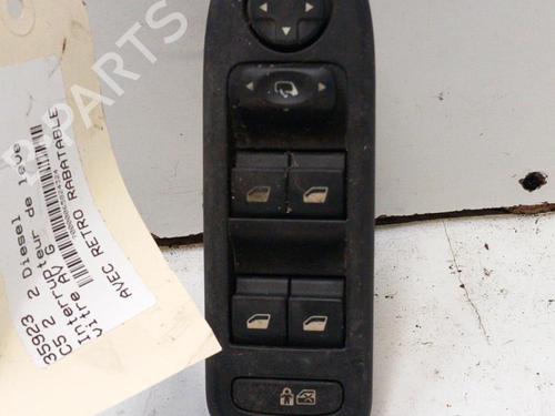 Used Left front window switch CITROËN C5 III (RD_) 2.0 HDi 140 (RDRHF8, RDRHFA, RDRHA8, RDRHAJ) (140 hp) 28785731