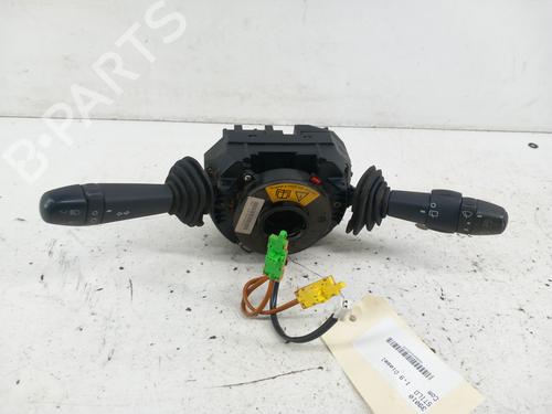 Used Steering column stalk FIAT STILO (192_) 1.9 JTD (192_XF1A) (80 hp) 28745370
