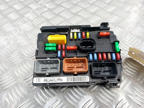 Boîte à Fusibles PEUGEOT 207 (WA_, WC_) 1.6 HDi (90 hp) 28735779
