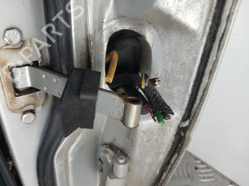 left-front-door-mercedes-benz-e-class-t-model-s124-1993-1994-1995-1996-30597221 main image