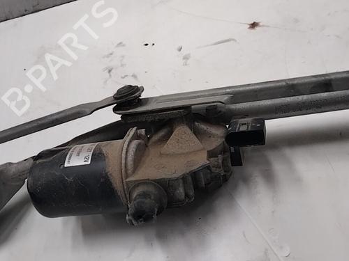 Used Front wiper motor MERCEDES-BENZ B-CLASS Sports Tourer (W245) B 180 CDI (245.207) (109 hp) 28787021