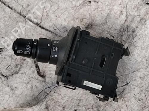 Used Switch Switch RENAULT SCÉNIC II (JM0/1_) 1.6 (JM0C, JM0J, JM1B) (113 hp) 28763274 28763274