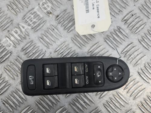 Used Left front window switch Left front window switch 37155643 37155643