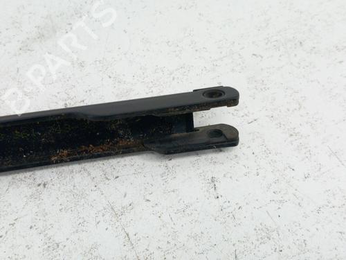 Used Front windshield wiper arm BMW 5 (E39) 520 d (136 hp) 28761574
