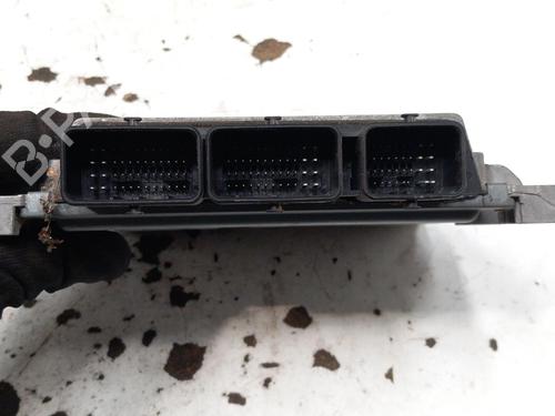 Used Electronic module Electronic module RENAULT SCÉNIC II (JM0/1_) 1.5 dCi (JM1E, JM16) (106 hp) 28793105 28793105
