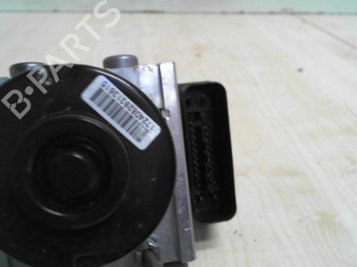Used ABS pump ABS pump RENAULT TWINGO II (CN0_) 1.2 16V (CN04, CN0B) (75 hp) 28777137 28777137