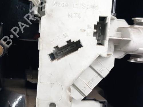 Used Left taillight VW POLO III (6N1) 60 1.4 (60 hp) 28746837