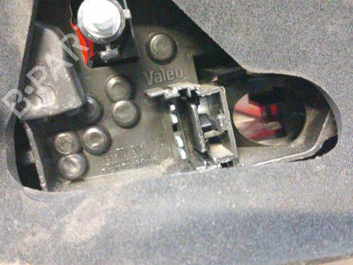 Venstre baglygte RENAULT LAGUNA II (BG0/1_) 1.9 dCi (BG1A, BG1W, BG0G) (110 hp) 28785605