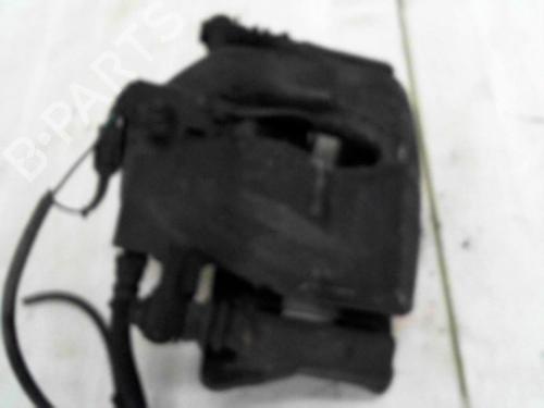 Used Right front brake caliper FIAT ULYSSE (179_) 2.2 JTD (128 hp) 28777146