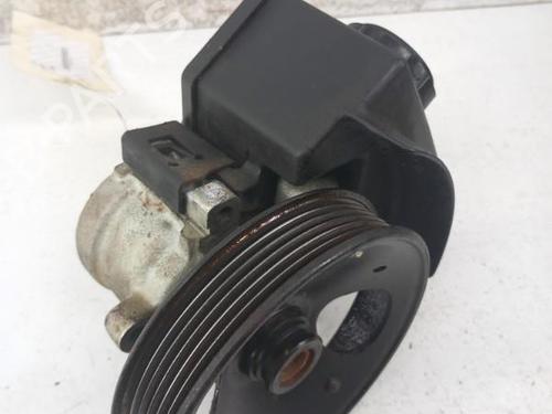 Used Steering pump Steering pump VOLVO V70 I (875, 876) 2.4 (144 hp) 28768362 28768362