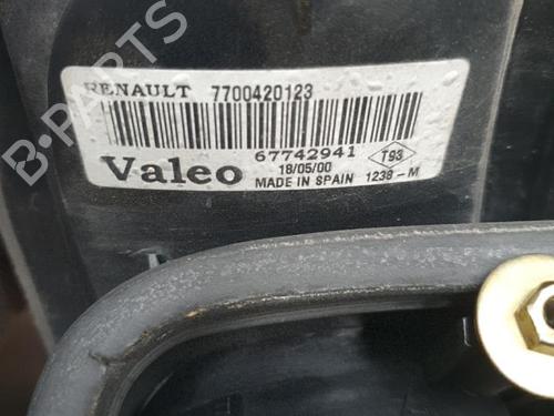 Right taillight RENAULT LAGUNA I (B56_, 556_) 1.6 16V (B568, B561) | BP28765323C35 