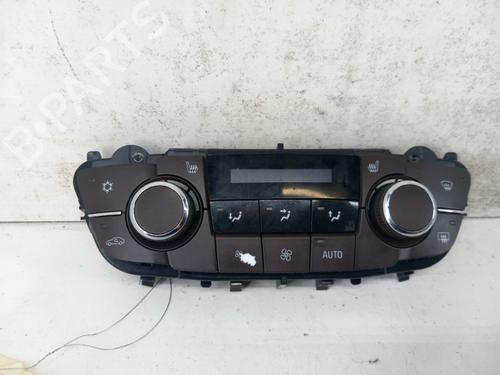 Used Climate control OPEL INSIGNIA A (G09) 2.0 CDTI (68) (131 hp) 28738194
