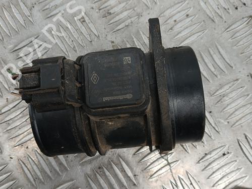Used Mass air flow sensor RENAULT MASTER II Van (FD) 2.5 dCi (FD02) (101 hp) 31091768