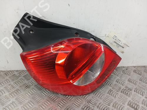left-taillight-renault-clio-iii-br01-cr01-2005-2006-2007-2008-2009-2010-2011-2012-2013-2014-36696933 main image