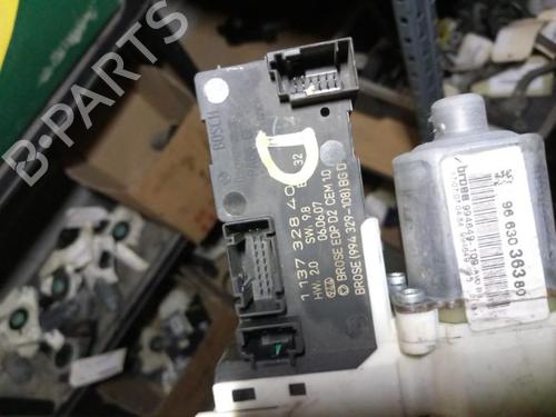 Right front window motor PEUGEOT 407 (6D_) 2.0 HDi 135 (6DRHRH, 6DRHRE, 6DRHRG, 6DRHRJ) | BP28765582E20