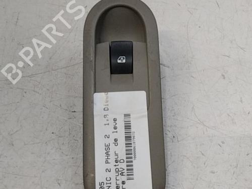 Used Right front window switch RENAULT SCÉNIC II (JM0/1_) 1.9 dCi (JM14) (131 hp) 28786504