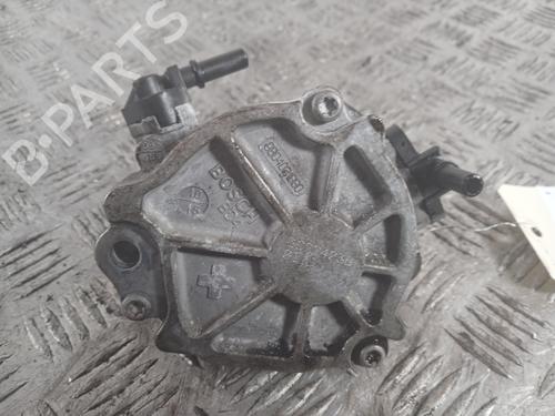 vacuum-pump-ford-focus-iii-turnier-2010-2011-2012-2013-2014-2015-2016-2017-2018-2019-2020-32864246 main image