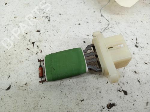 Used Heater resistor Heater resistor FORD FIESTA VI (CB1, CCN) 1.4 TDCi (70 hp) 28782766 28782766