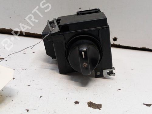 Used Headlight switch MERCEDES-BENZ A-CLASS (W168) A 140 (168.031, 168.131) (82 hp) 28778007