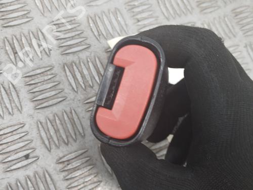 seat-buckle-lancia-ypsilon-843_-2003-2004-2005-2006-2007-2008-2009-2010-2011-33534173 main image